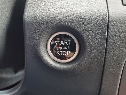 New 2025 Nissan Frontier PRO-4X image 25