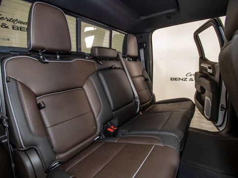 Used 2023 GMC Sierra 1500 Denali w/ Denali Reserve Package AWD/4WD image 14