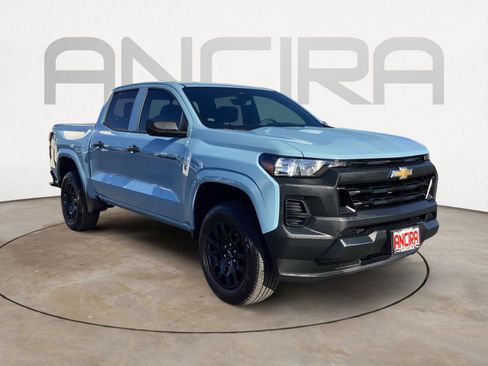 Used 2025 Chevrolet Colorado W/T w/ WT Custom Package image 7
