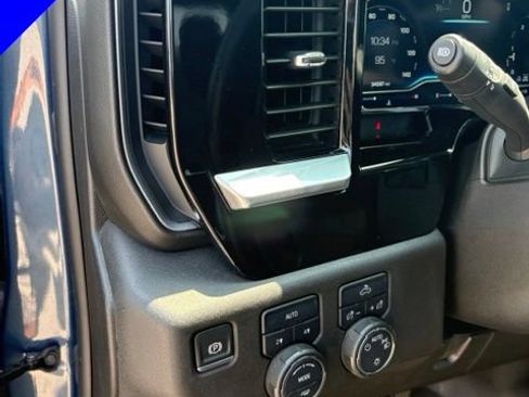 Used 2024 Chevrolet Silverado 1500 LT AWD/4WD image 12