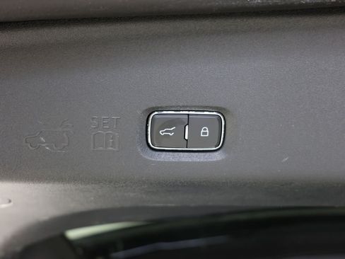 Used 2025 Ford Expedition Platinum AWD/4WD image 51
