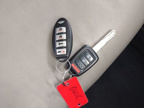 Used 2014 Honda CR-V EX-L image 27