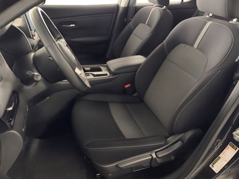 Used 2021 Nissan Sentra SV image 5