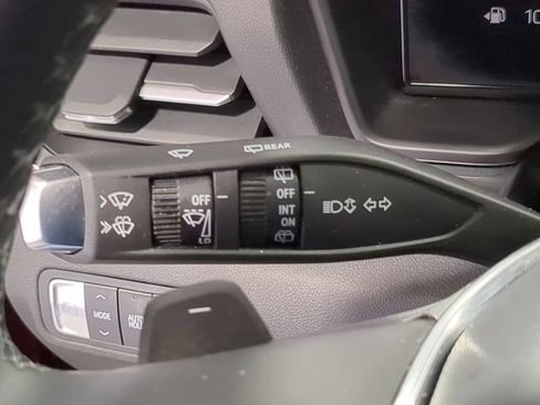 Used 2025 GMC Terrain Elevation FWD image 30