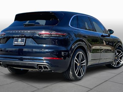 Used 2020 Porsche Cayenne Turbo image 12