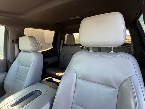 Used 2019 Chevrolet Silverado 1500 LT Trail Boss image 11