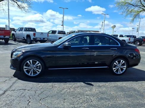 Used 2018 Mercedes-Benz C 300 4MATIC Sedan image 4