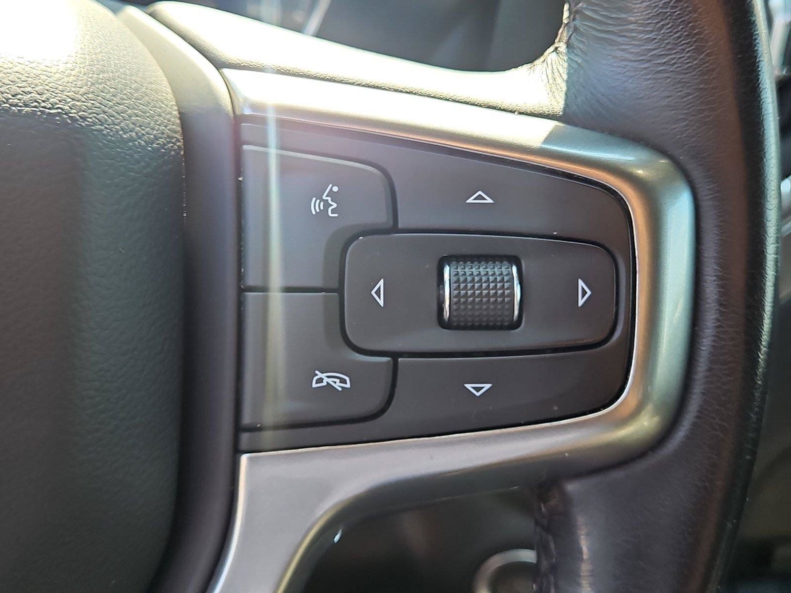 Used 2022 Chevrolet Silverado 1500 RST AWD/4WD image 24