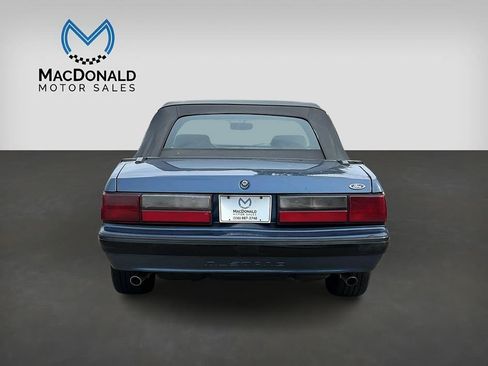 Used 1989 Ford Mustang LX RWD image 6