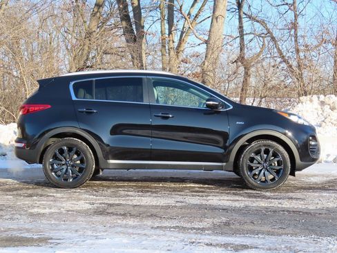 Certified 2019 Kia Sportage EX w/ EX Sport Appearance Package image 2
