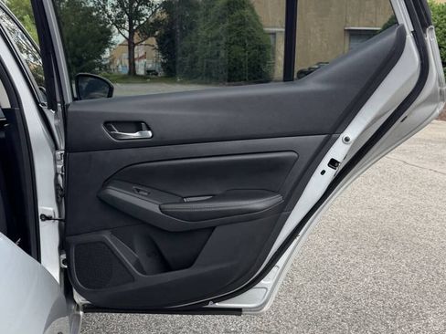 Used 2019 Nissan Altima 2.5 S FWD image 20