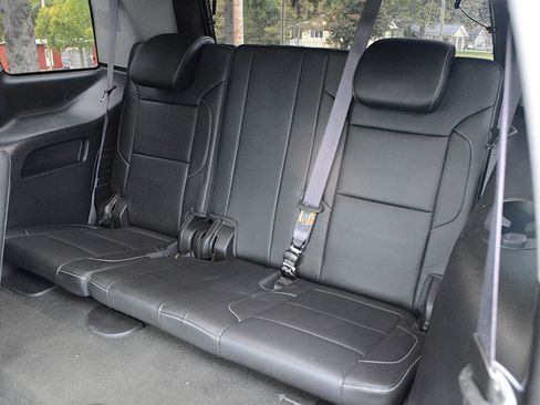 Used 2017 Chevrolet Tahoe LT image 15