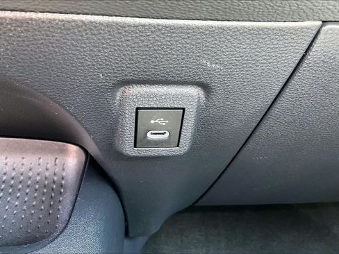 Used 2024 Toyota Corolla LE FWD image 32