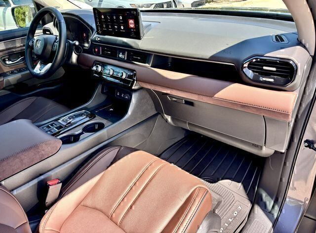 New 2026 Honda Pilot Elite image 15