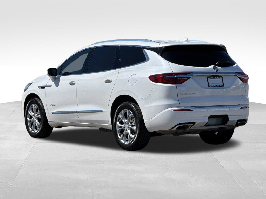 Used 2021 Buick Enclave Avenir w/ Avenir Technology Package FWD image 3