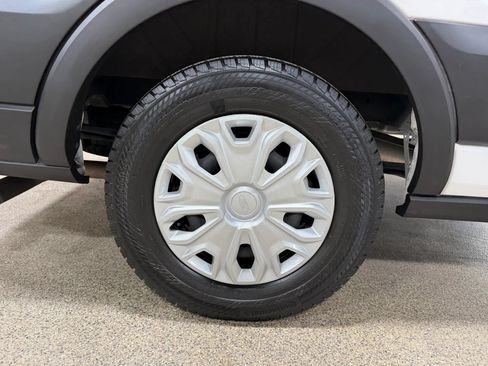 Used 2024 Ford Transit 350 XLT RWD image 61