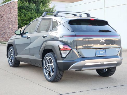 New 2026 Hyundai Kona SEL Premium FWD image 3