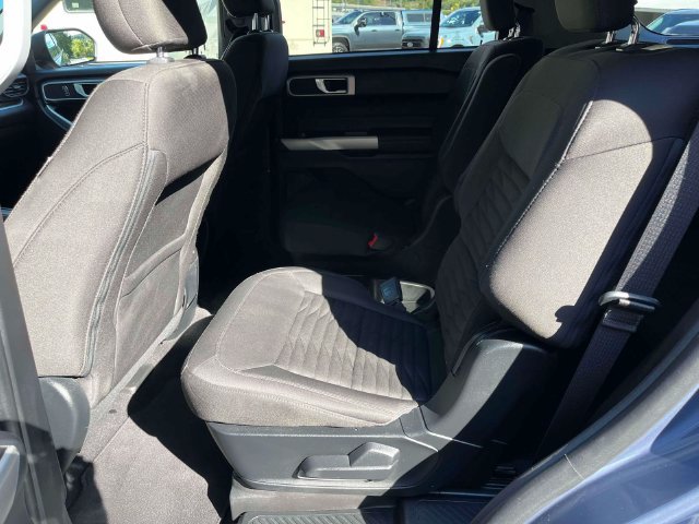 Used 2021 Ford Explorer XLT w/ Class III Trailer Tow Package AWD/4WD image 18