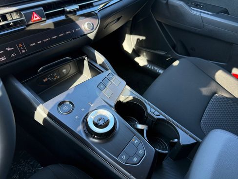 New 2026 Kia Sportage S image 13