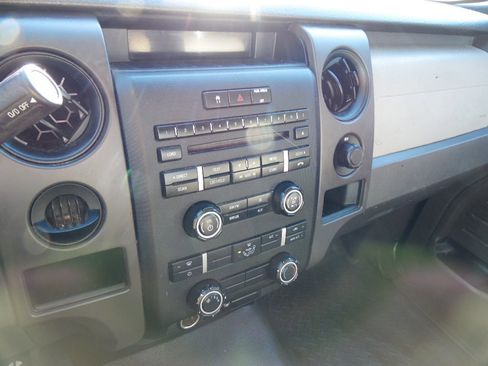 Used 2010 Ford F150 XL image 7