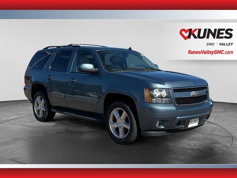 Used 2010 Chevrolet Tahoe LT w/ Luxury Package AWD/4WD image 1