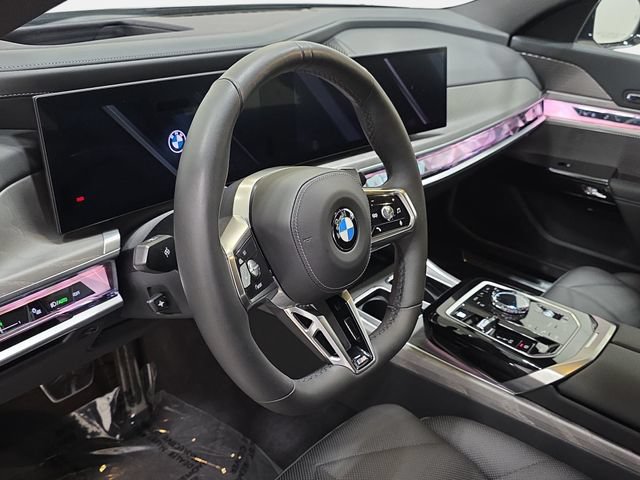 Certified 2026 BMW 740i xDrive AWD/4WD image 12