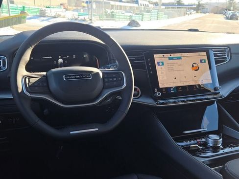 New 2026 Jeep Grand Wagoneer Limited w/ HD Trailer Tow Package image 19