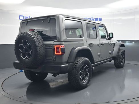 Used 2022 Jeep Wrangler Unlimited Rubicon 4xe w/ Cold Weather Group AWD/4WD image 8