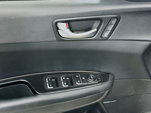 Used 2019 Kia Optima SX image 15