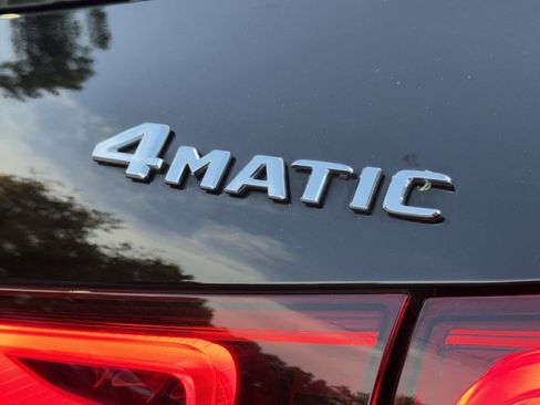 Certified 2021 Mercedes-Benz GLA 250 4MATIC w/ Premium Package image 35