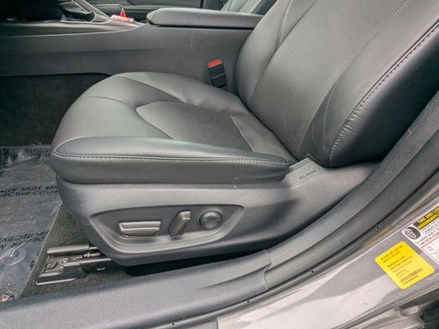 Used 2024 Toyota Camry XSE image 15