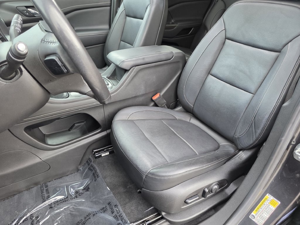 Used 2020 GMC Acadia SLT w/ Driver Alert Package II FWD image 19