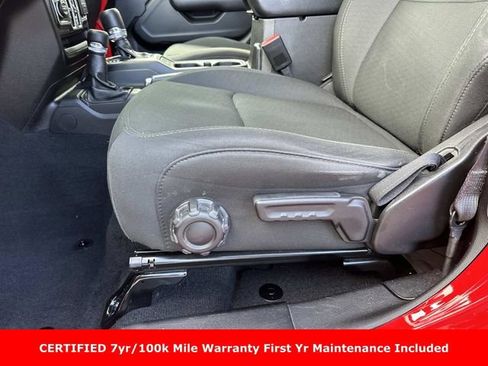 Certified 2022 Jeep Wrangler Unlimited Sport AWD/4WD image 19