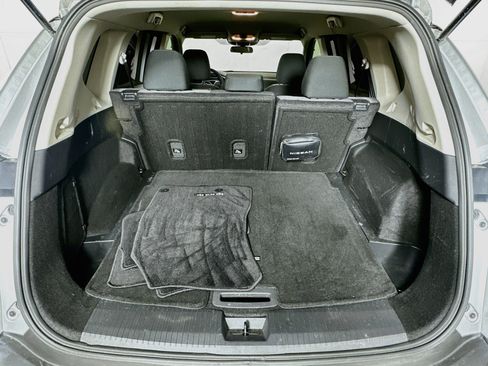 Used 2023 Nissan Rogue SV FWD image 27