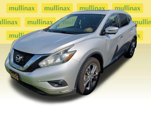 Used 2016 Nissan Murano Platinum w/ Platinum Technology Package FWD image 2