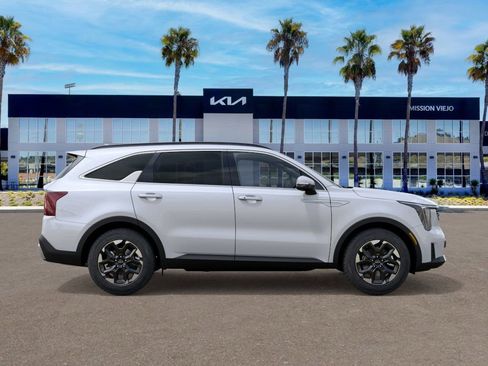 New 2026 Kia Sorento S image 7