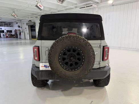 Used 2022 Ford Bronco Outer Banks AWD/4WD image 4