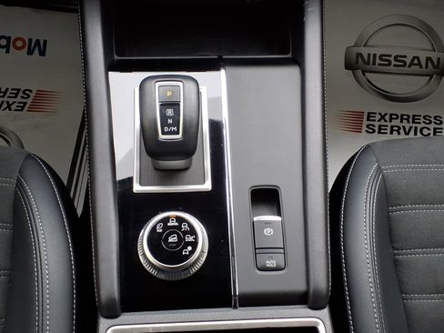 Used 2024 Mitsubishi Outlander SE image 22