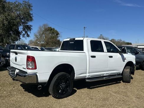 Used 2024 RAM 2500 Tradesman w/ Chrome Appearance Group image 8