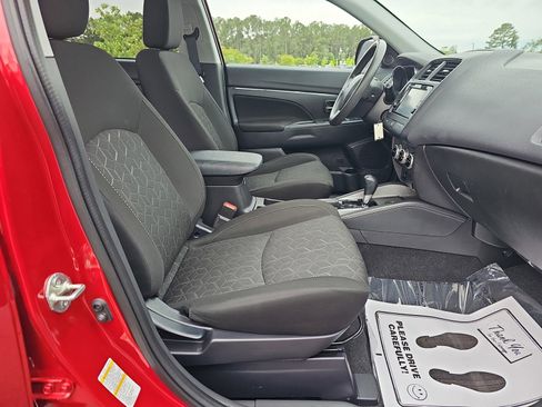 Used 2021 Mitsubishi Outlander Sport AWD image 11