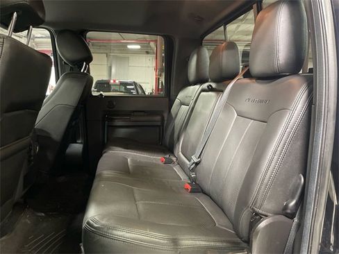 Used 2016 Ford F250 Platinum w/ FX4 Off-Road Package image 23