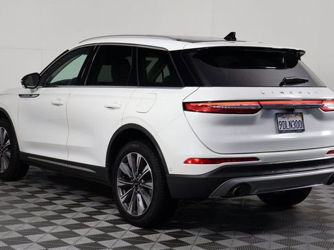 Used 2022 Lincoln Corsair Reserve w/ Equipment Group 201A image 6