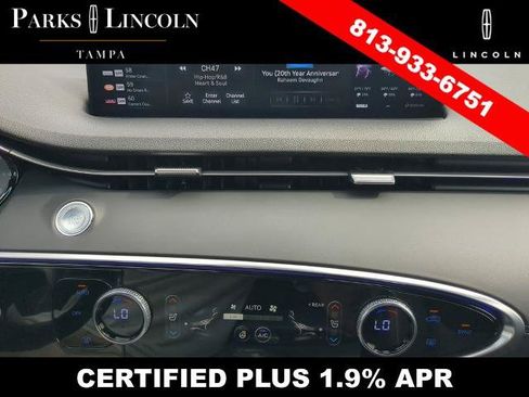 Used 2024 Genesis GV70 3.5T Sport AWD/4WD image 21
