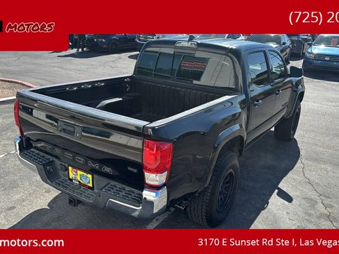 Used 2019 Toyota Tacoma SR5 RWD image 6