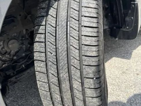 Used 2017 INFINITI QX60 FWD w/ Deluxe Technology Package image 15