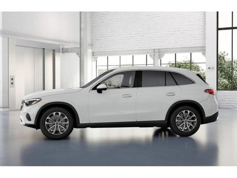 New 2026 Mercedes-Benz GLC 300 4MATIC image 35