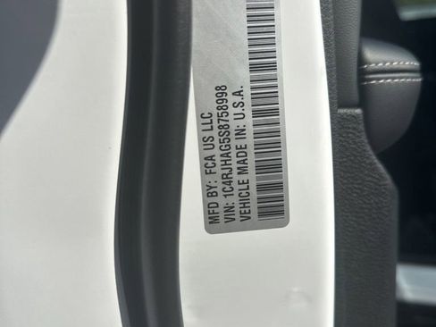 New 2025 Jeep Grand Cherokee Altitude w/ Trailer Tow Package image 30