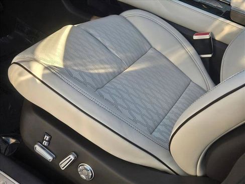 New 2026 Lincoln Nautilus Black Label w/ Jet Appearance Package image 4