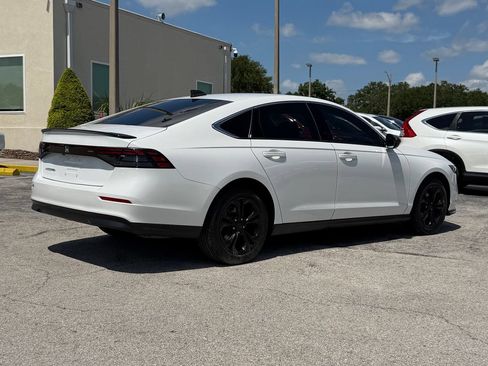 Used 2024 Honda Accord EX image 5