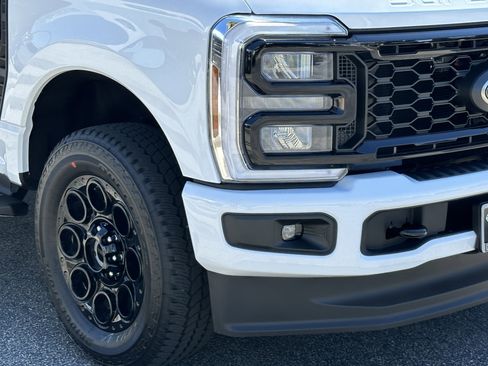 New 2026 Ford F250 XLT image 14